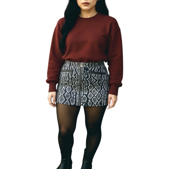 Blank Nyc Faux Leather Reptile Black Gray White Zipper Boho Casual Mini Skirt 26 - Picture 1 of 8